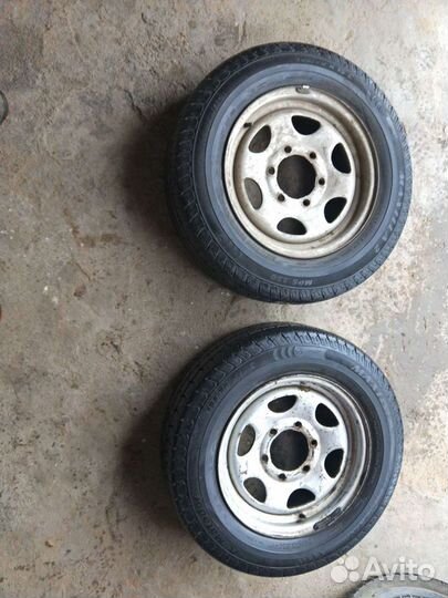 Matador MPS 330 Maxilla 2 195/70 R15 104R