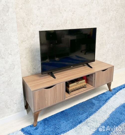 Тумба под телевизор