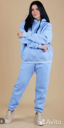 Спортивный костюм женский новый
