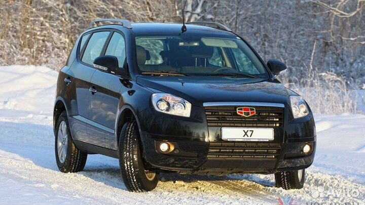 Лобовое стекло на Geely Emgrand X7