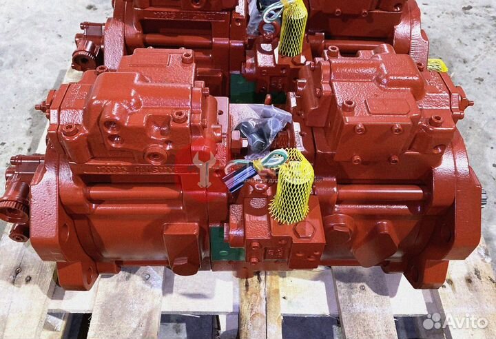 Гидравлический насос Hyundai 31Q7-10050