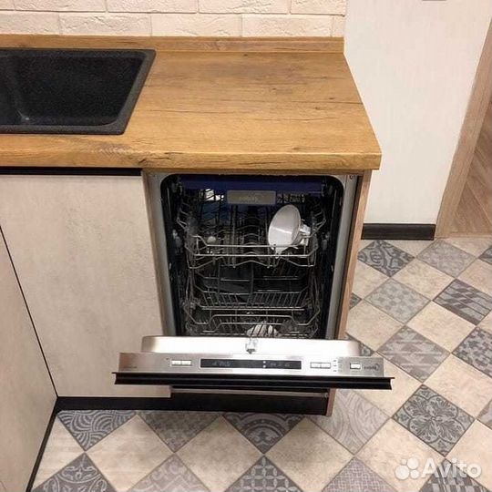 Кухонный гарнитур на заказ. Под ключ