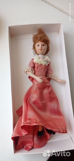 Коллекционная кукла