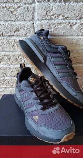 Кроссовки мужские adidas 42 размер