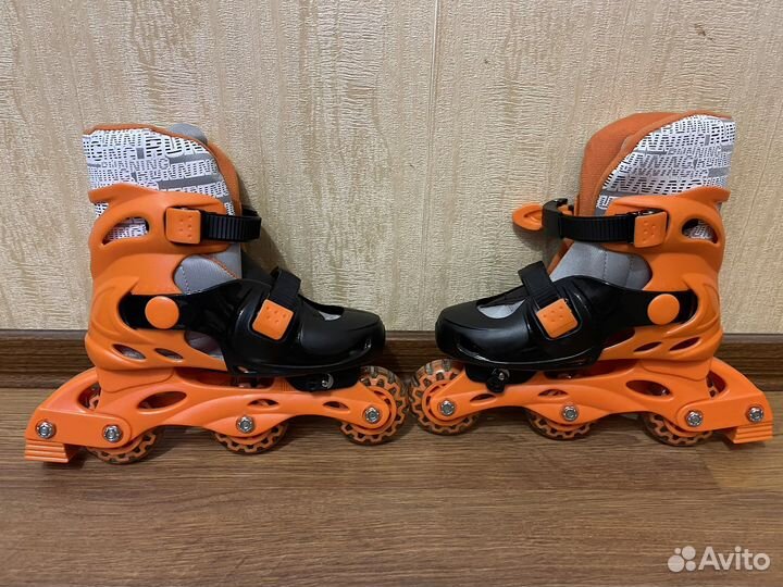 Новые роликовые коньки
