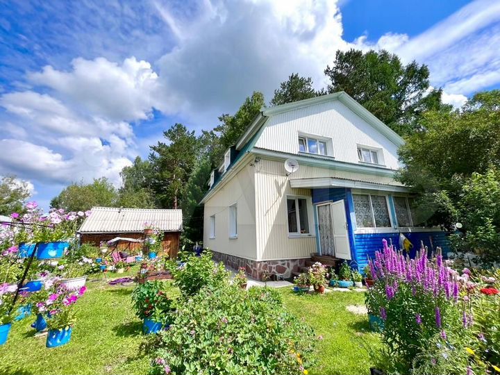 Дом 300 м² на участке 10 сот.