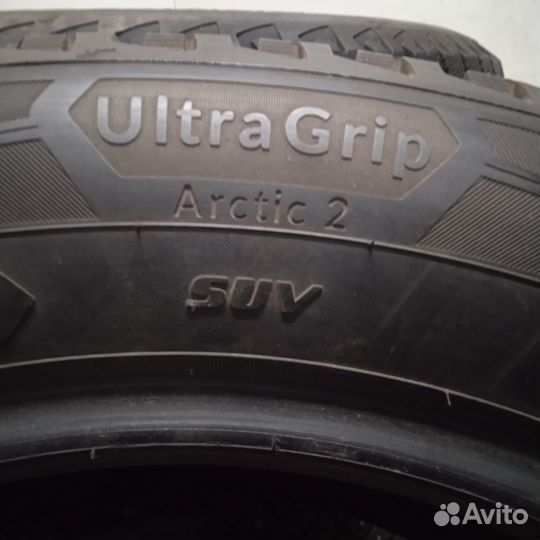 Goodyear Ultra Grip Ice Arctic 2 SUV 225/60 R18 104T