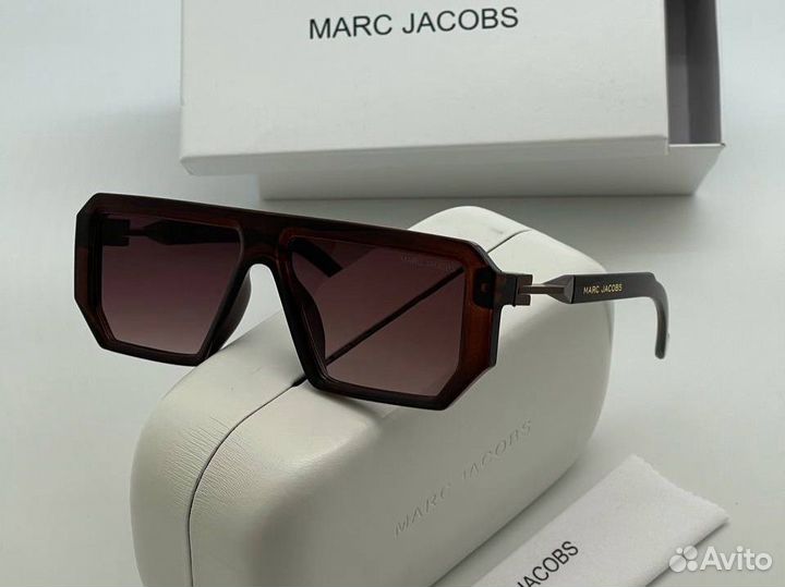 Солнцезащитные очки Marc Jacobs