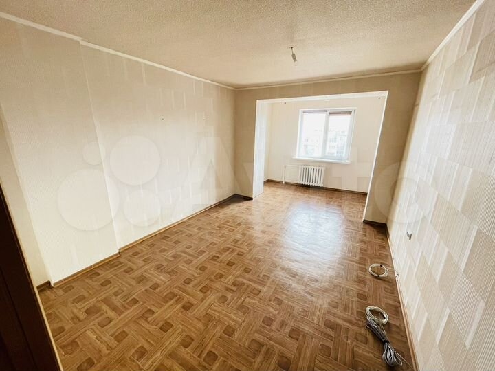 2-к. квартира, 70 м², 6/6 эт.