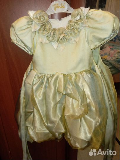 Продаются нарядные платья для девочек (3-9 лет)
