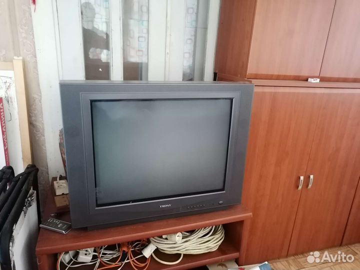 Телевизор большой