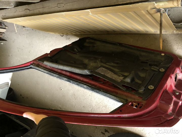 Передняя(правая) дверь на golf 3