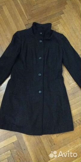 Фирменная куртка и пальто на 46-48 размер