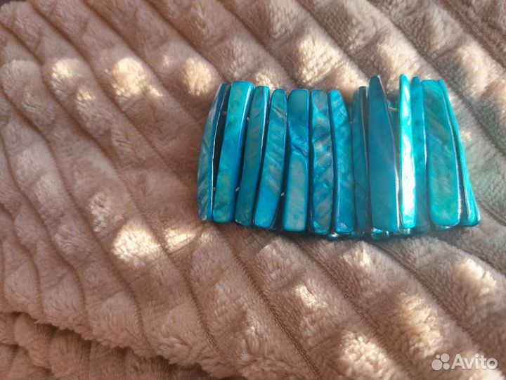 Браслет из натурального перламутра бирюзовый