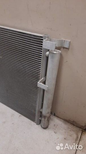 Радиатор кондиционера (конденсер) Hyundai Tucson