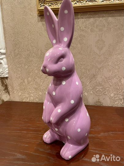 Фарфоровый заяц большой