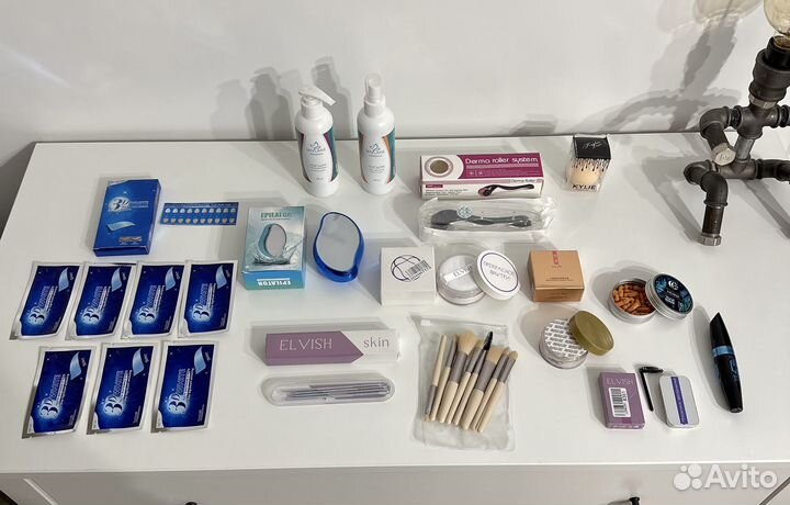 Косметика декортивная пакетом много новая