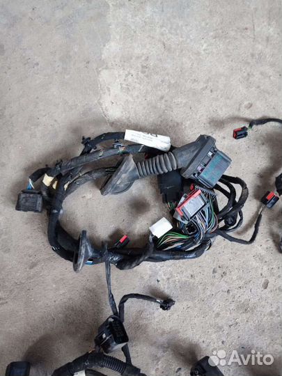 Коса двери Ford Mondeo 4 рестайлинг