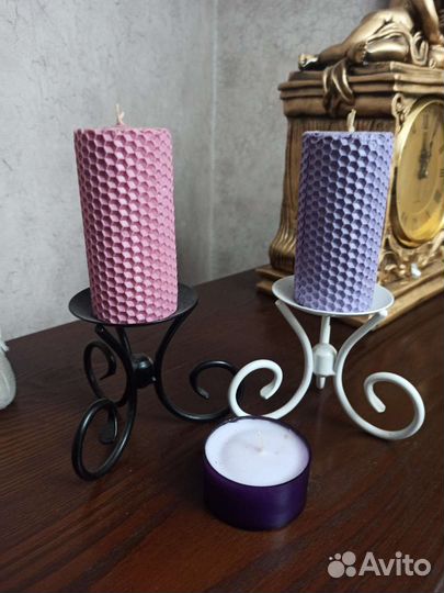 Подсвечник со свечами