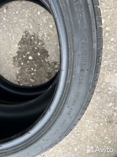Triangle Sportex TSH11 235/40 R18