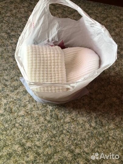 Шапки, шарфы, платок Пакетом цена за все