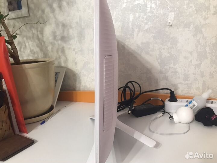 Моноблок hp 20-c428ur