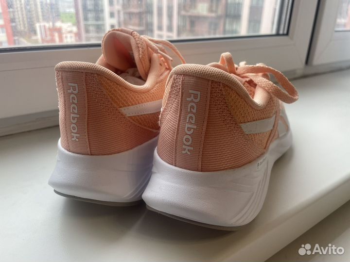 Кроссовки reebok energen tech женские
