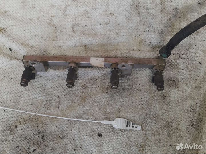 Топливная рампа с форсунками Lifan Solano 620