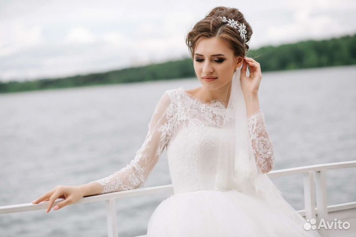 Свадебное платье 42-44