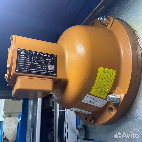 Лифт грузопассажирский SC200