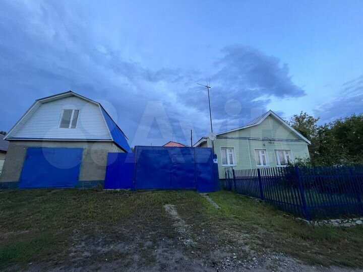 Дом 100 м² на участке 13 сот.