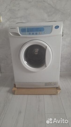Стиральная машина автомат