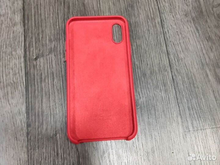 Чехлы на iPhone 10