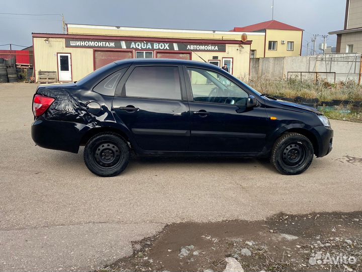 LADA Granta 1.6 AT, 2014, 137 450 км