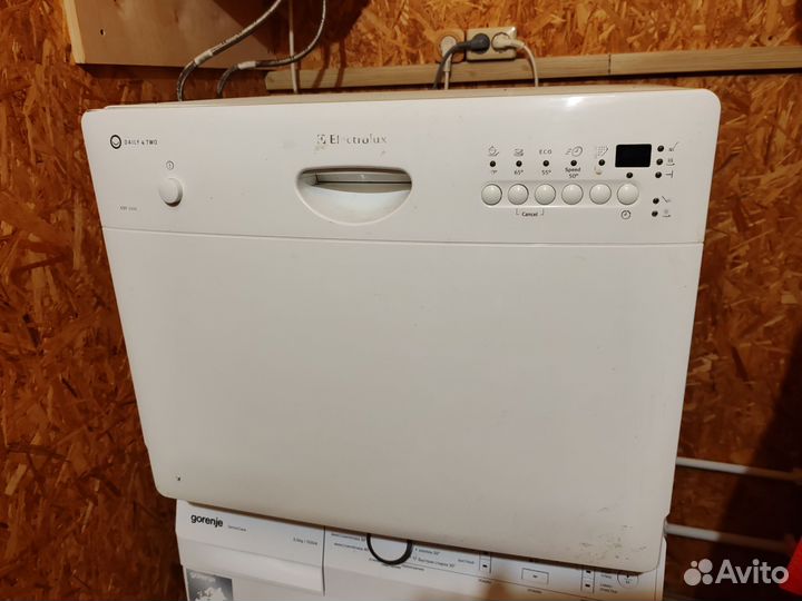 Посудомоечная машина бу electrolux ESF 2440