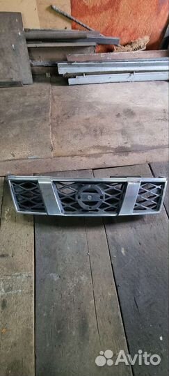 Решётка радиатора на Nissan Xtrail ll