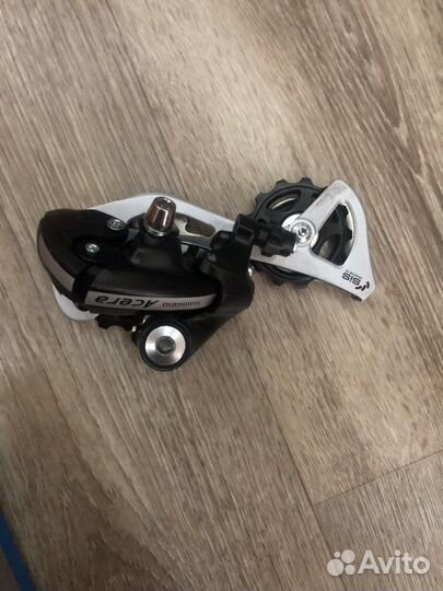 Задний переключатель shimano 8 скоростей