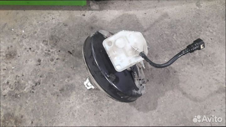 Вакуумник с гтц Peugeot 308 кузов 4E год 2007-2015