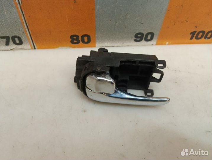 Ручка двери внутренняя левая Nissan Almera N16 1.8