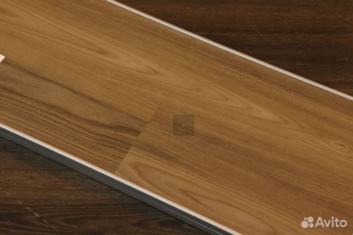 Кварц виниловый ламинат