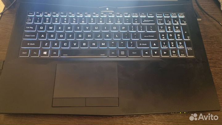 Hasee tx9 rtx3070/i5 11400/32/ssd512+ssd1024