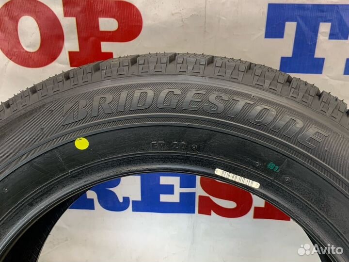 Bridgestone Blizzak VRX 225/50 R17 94S