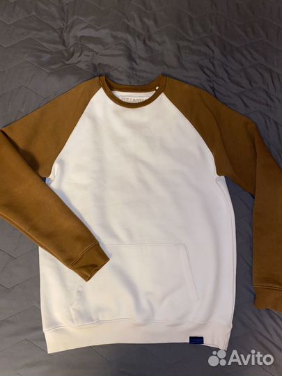 Pull and bear свитшот