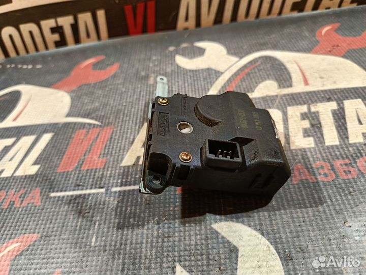 Сервопривод заслонки печки Hyundai Elantra XD 3