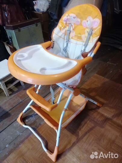 Кормильный столик