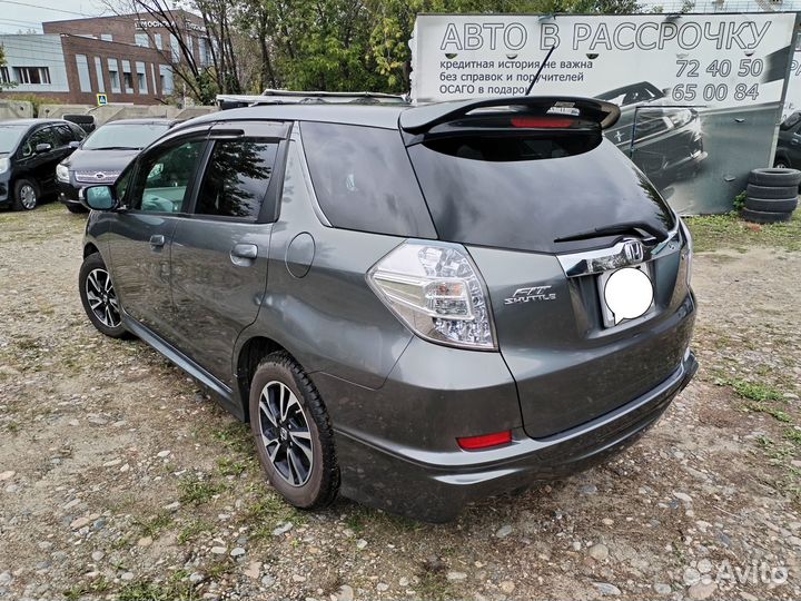 Honda Fit Shuttle Hybrid 2011 в аренду с выкупом