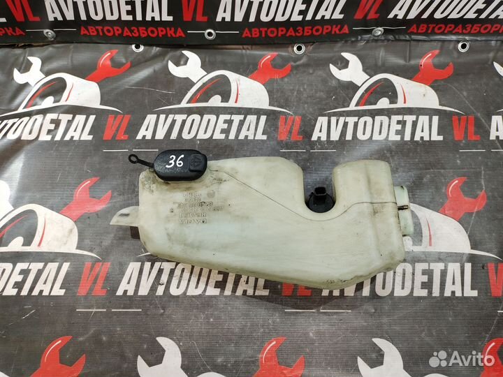 Бачок омывателя лобового стекла Renault Logan 1