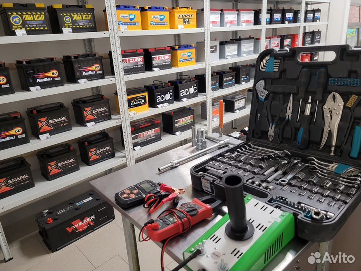 Аккумулятор zubr ultra 60Ah о.п. 600A L2L 242x175x