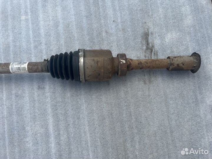 Рено Дастер привод правый всборе