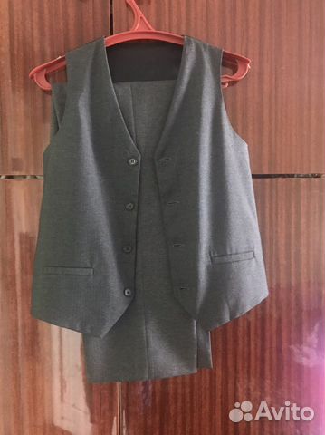 Школьный костюм